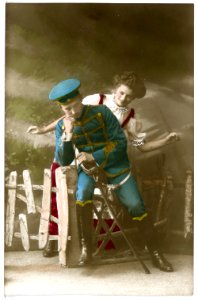 16007-Meißen-1913-Husaren Im Garten Der Schütze-Brück & Sohn Kunstverlag