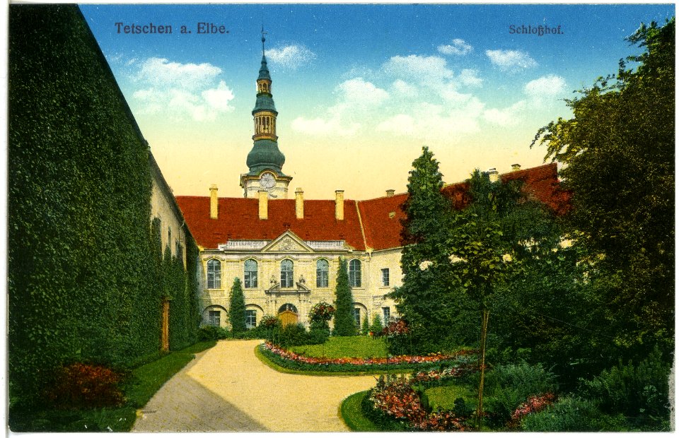 18355-Tetschen-1914-Schloßhof-Brück & Sohn Kunstverlag