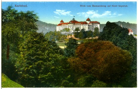 18820-Karlsbad-1915-Blick vom Bismarckweg auf Hotel Imperial-Brück & Sohn Kunstverlag