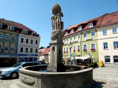 Paradiesbrunnen Bischofswerda 2