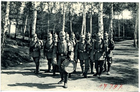 17797-Dresden-1914-Felddienst auf dem Marsch-Brück & Sohn Kunstverlag