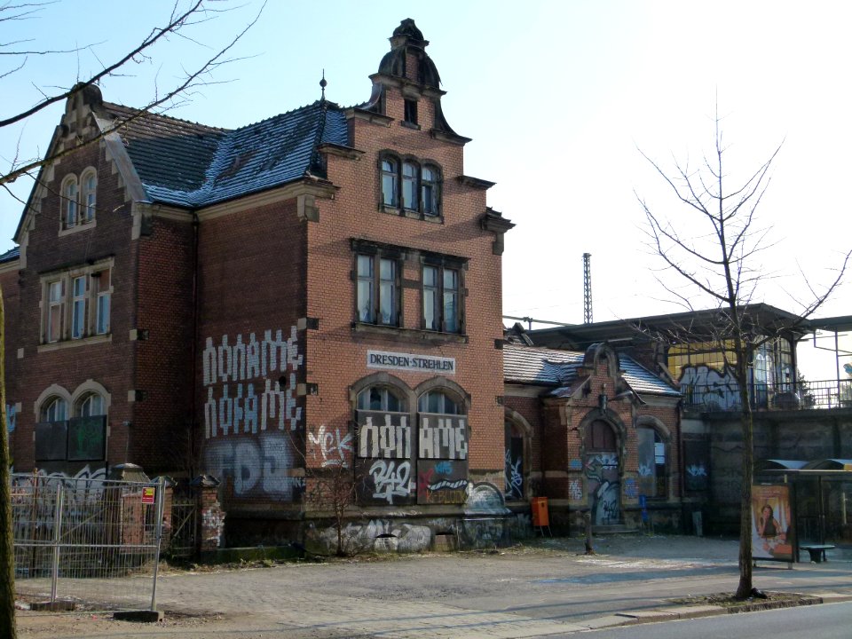 Oskarstraße 14 Bahnhof Strehlen 1