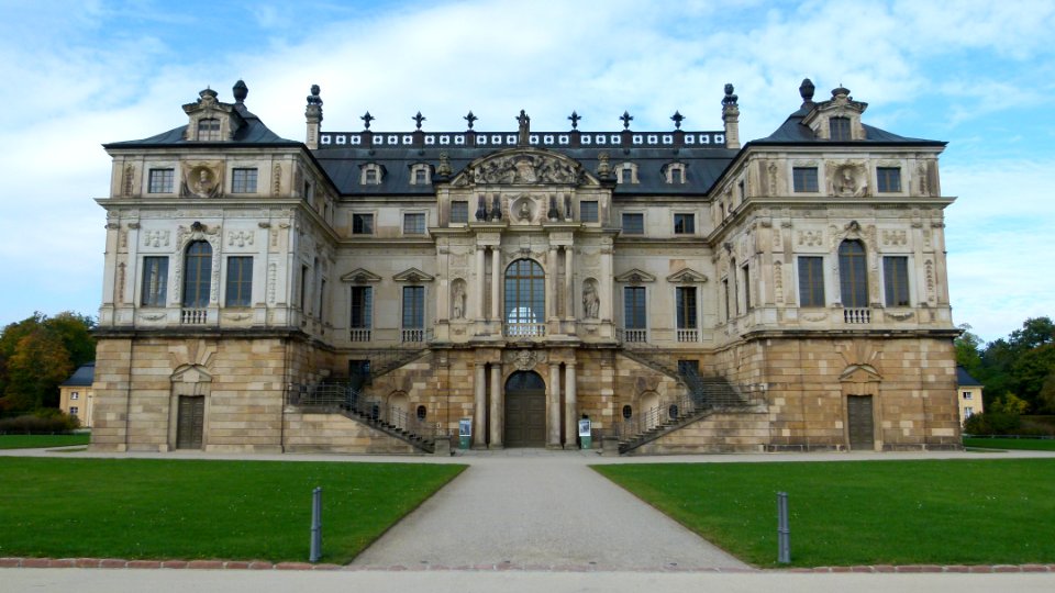 Palais Großer Garten Dresden 2 photo
