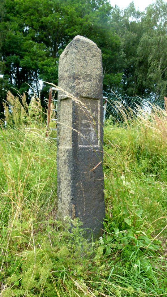 Postsäule Weickersdorf 1
