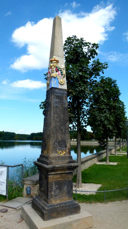 Postsäule Schloß Moritzburg 1
