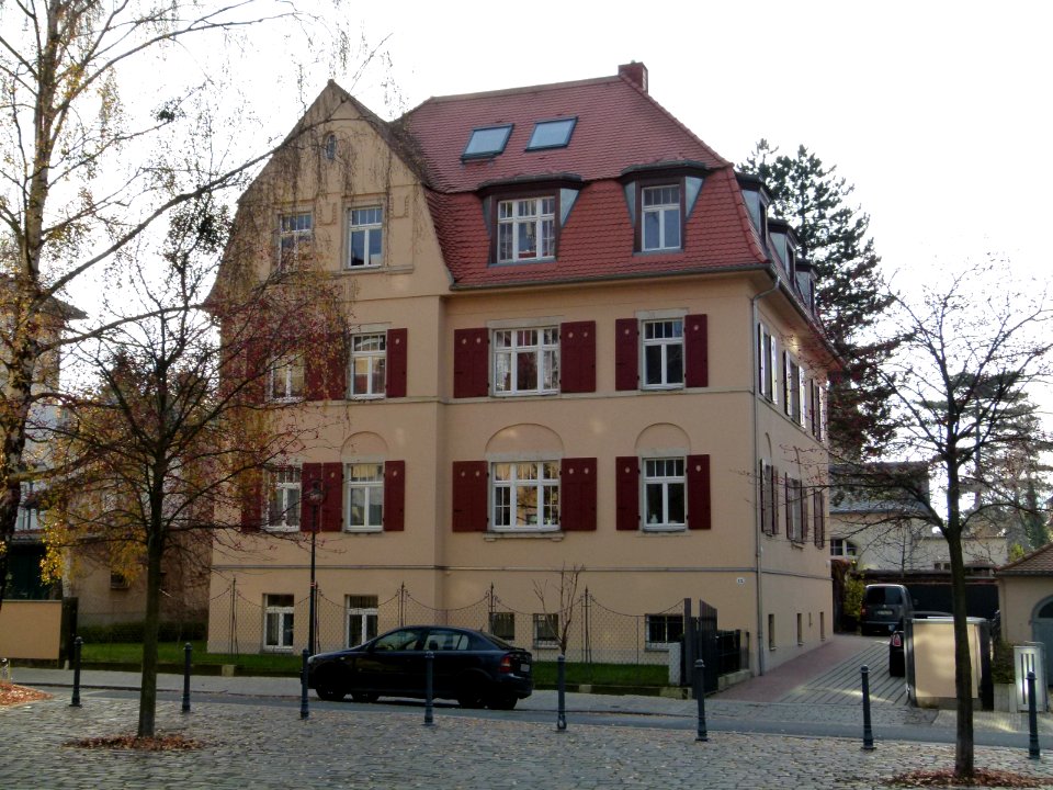 Lahmannring 12 Weisser Hirsch