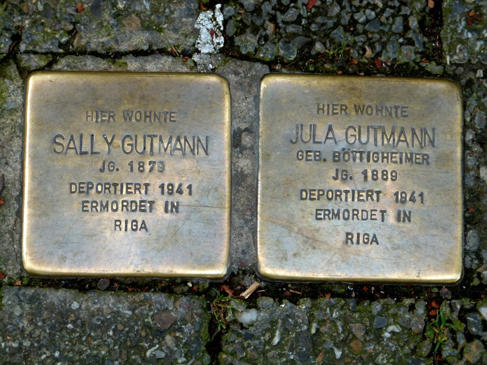 Stolperstein Sally & Julla Gutmann in Bad Cannstatt