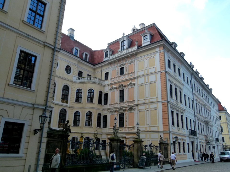 Taschenbergpalais in Dresden 1