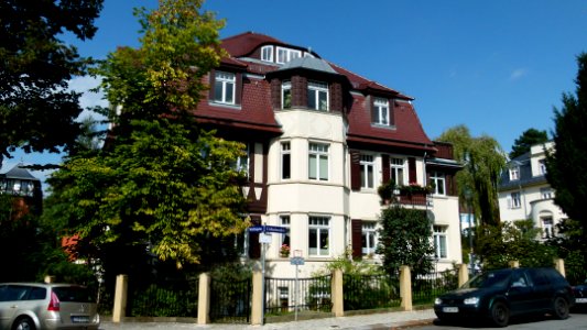 Villa Lehnertstraße 8 in Loschwitz 1
