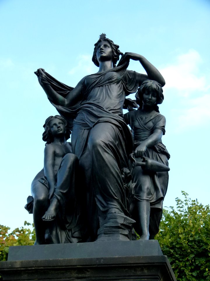 Vier Tageszeiten - Morgen in Dresden 1