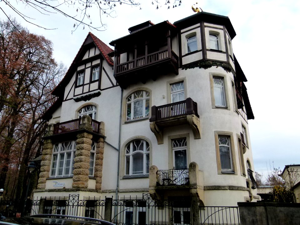 Villa Emma Weisser Hirsch 1