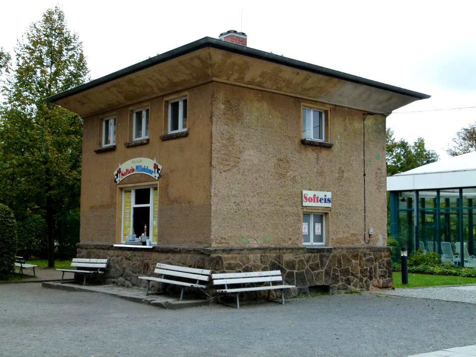 Torhaus Helmut-Schön-Allee 2b Dresden