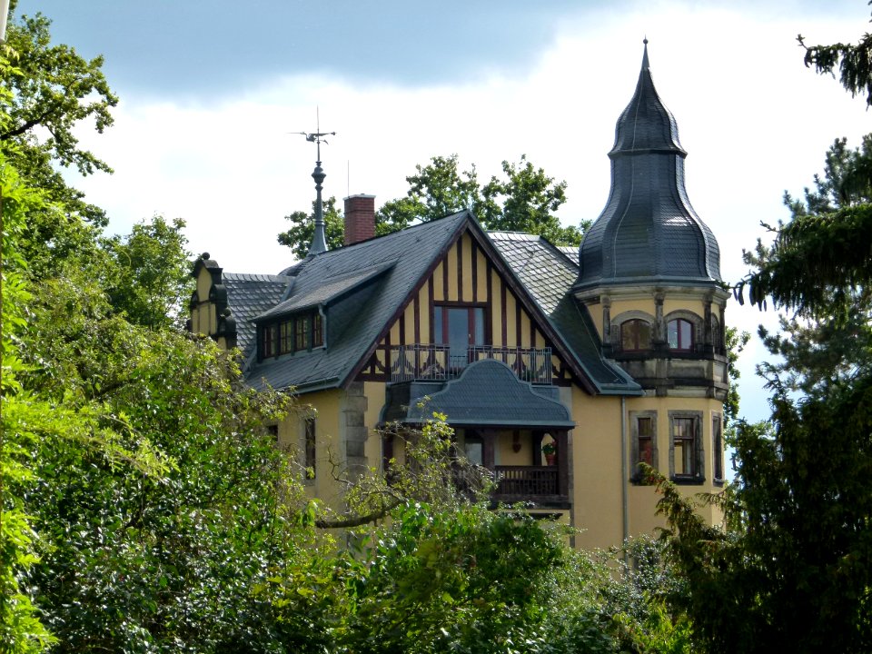Villa Schevenstr 5 in Loschwitz 2