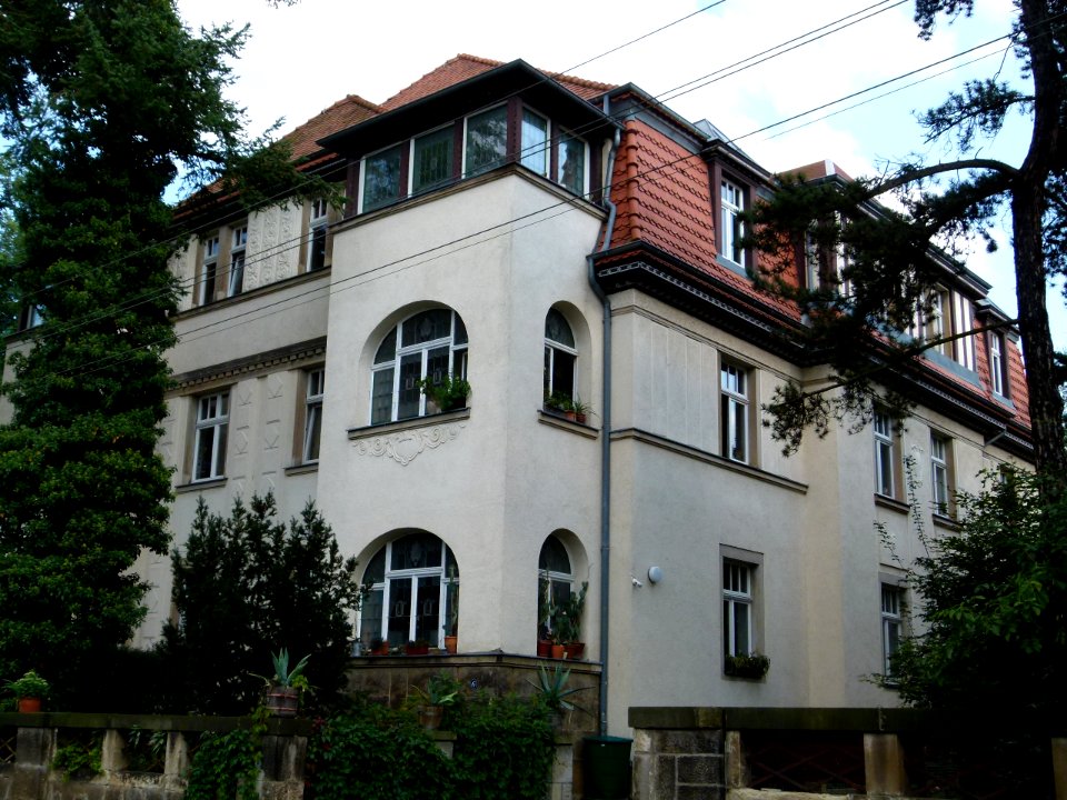 Rudolf-Zwintscher-Straße 4 Laubegast