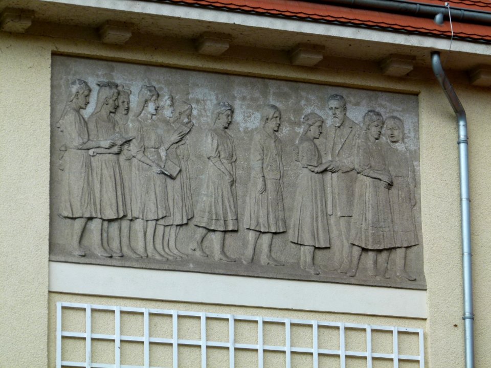 Schillerschule in Loschwitz 3