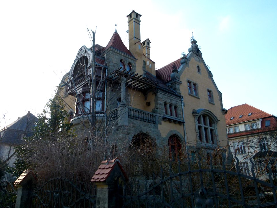 Tiergartenstraße 52 Strehlen 3