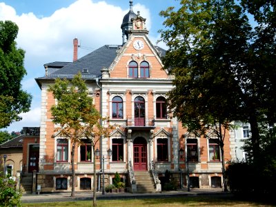 Rathaus Rosa-Luxemburg-Platz 1 Radebeul 1