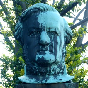 Richard-Wagner-Denkmal Tschaikowskiplatz Graupa Pirna 1