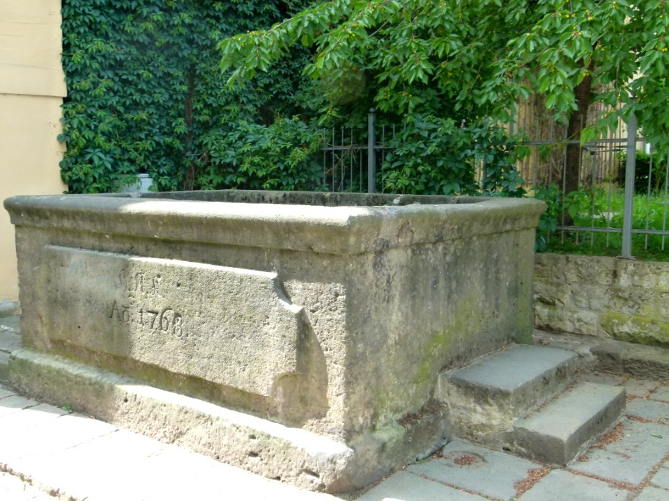 Brunnen Lange Straße Pirna 1