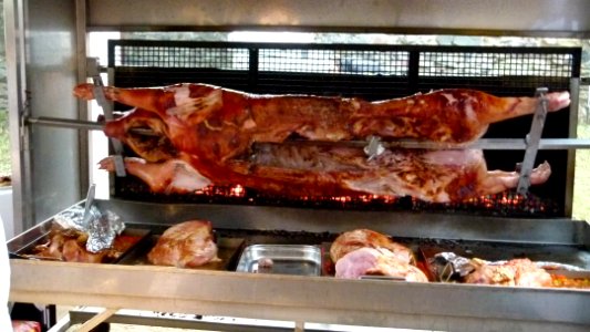Schwein am Spiess 3