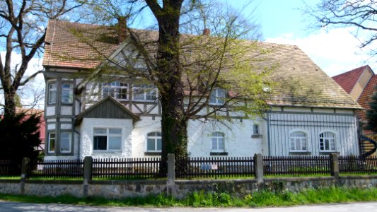 Dorfplatz 1 Pirna 1