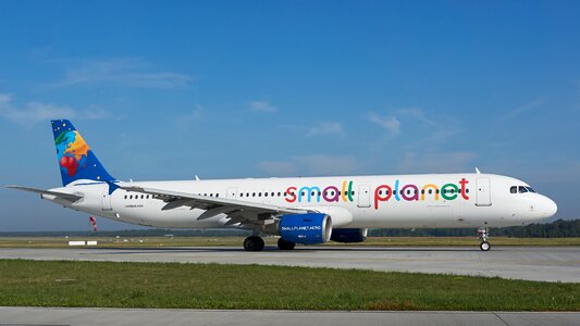 Airport aviation tourism