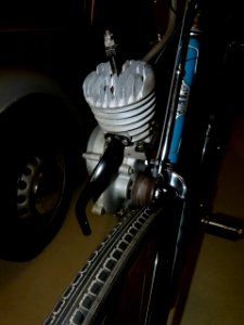 Diamantfahrrad mit Reibrollenantrieb im Fahrzeugmuseum Chemnitz 3