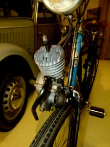Diamantfahrrad mit Reibrollenantrieb im Fahrzeugmuseum Chemnitz 2