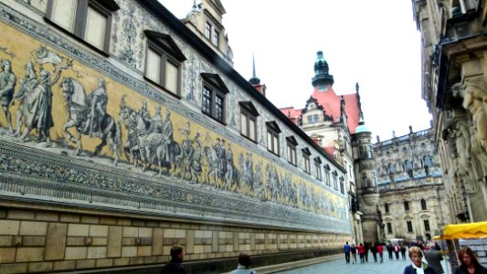 Der Fürstenzug in Dresden 1