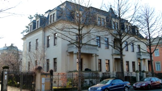 Julius-Otto-Straße 4 Strehlen 1