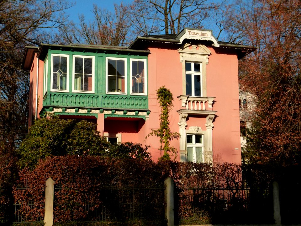 Bautzner Landstraße 39 Weißer Hirsch 1