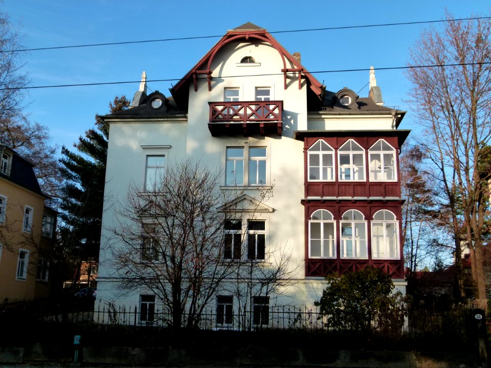 Bautzner Landstraße 51 Weißer Hirsch 1