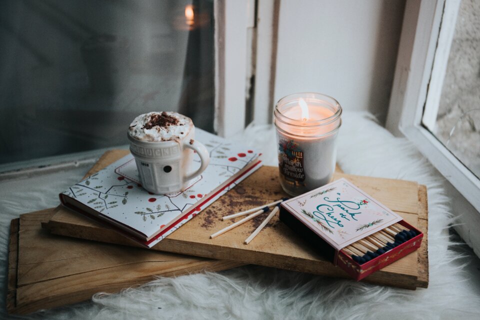 Light cup cappuccino