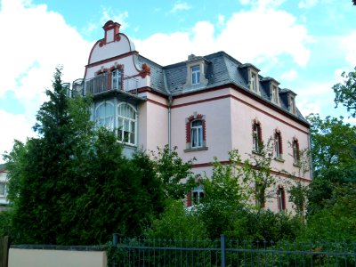 Eduard-Bilz-Straße 9 Radebeul