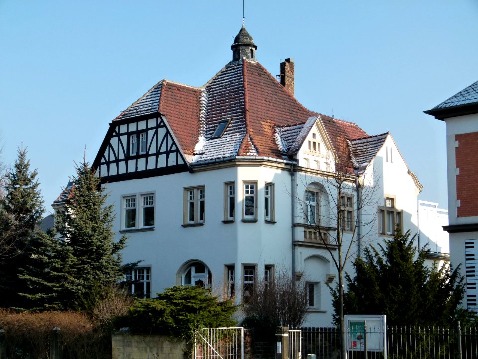 Karcherallee 31 Strehlen 1