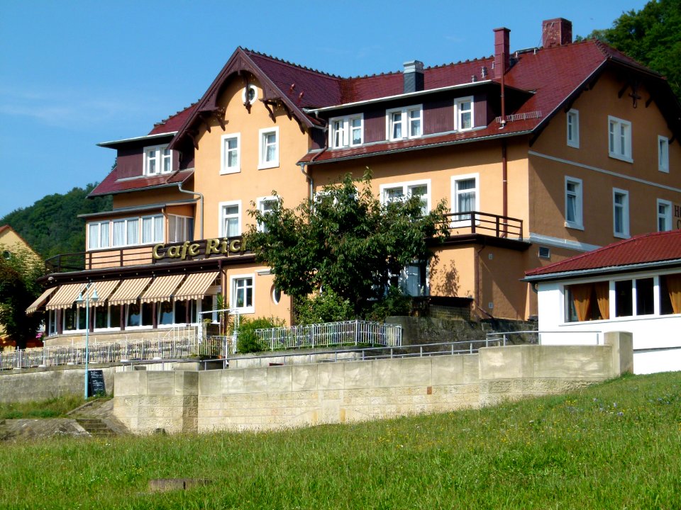 Karl-Marx-Platz 4 Stadt Wehlen 1