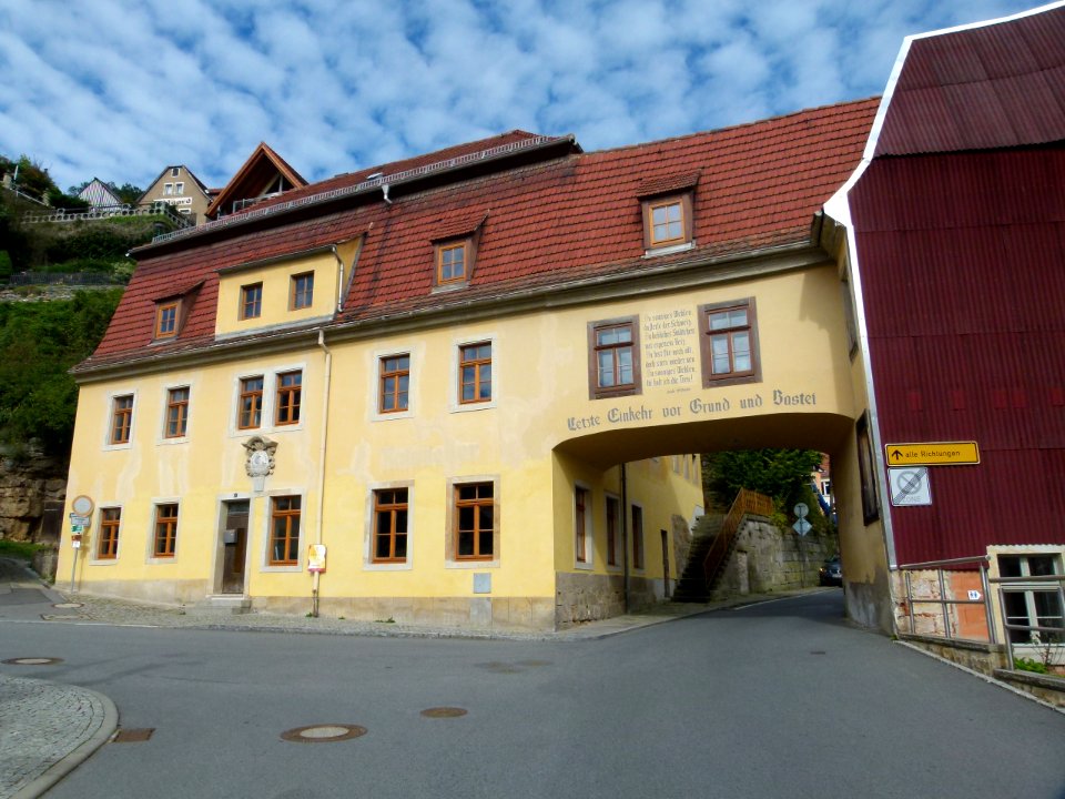 Karl-Marx-Platz 1, Stadt Wehlen 1