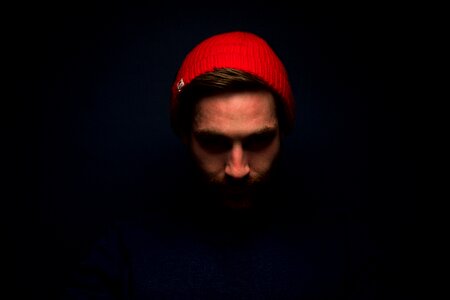 Face red beanie