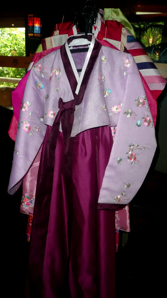 Hanbok 4