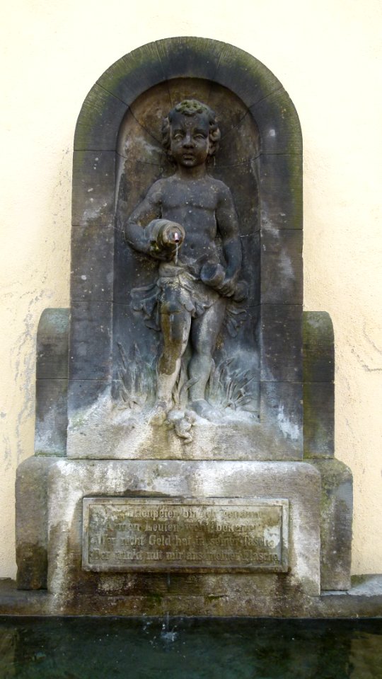 Erlpeterbrunnen Obere Burgstrasse Pirna 2