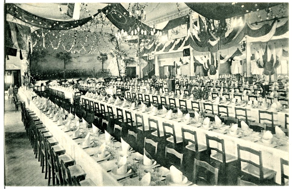 08015-Freiberg-1906-Concert - und Ballhaus Tivoli Innenansicht-Brück & Sohn Kunstverlag
