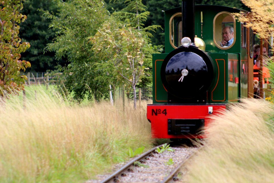 Leisure ride park engine