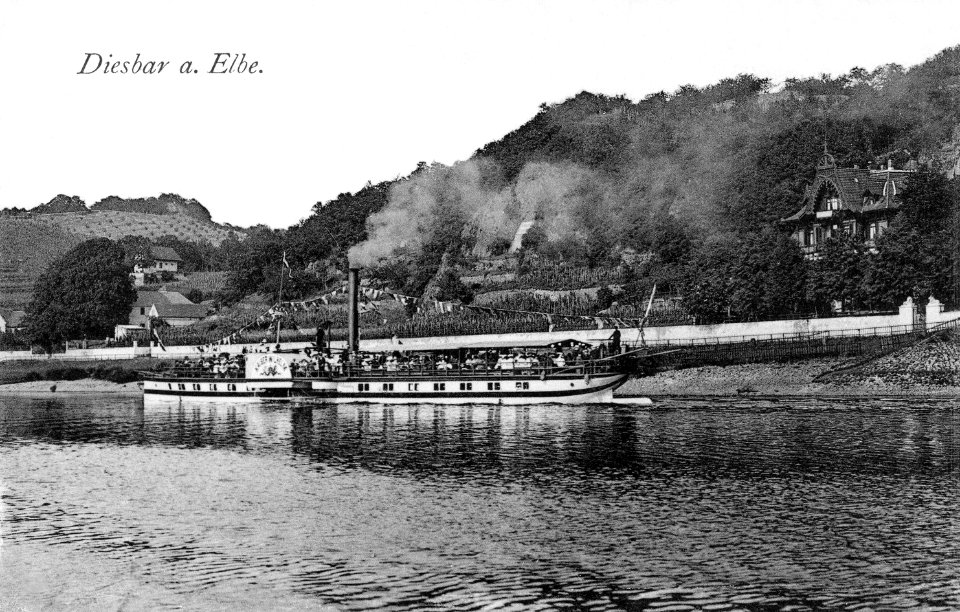 06512-Diesbar-1905-Blick über die Elbe mit Dampfer Kaiser Wilhelm nach Diesbar-Brück & Sohn Kunstverlag