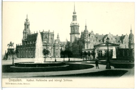 07073-Dresden-1906-Katholische Hofkirche und königliches Schloß-Brück & Sohn Kunstverlag