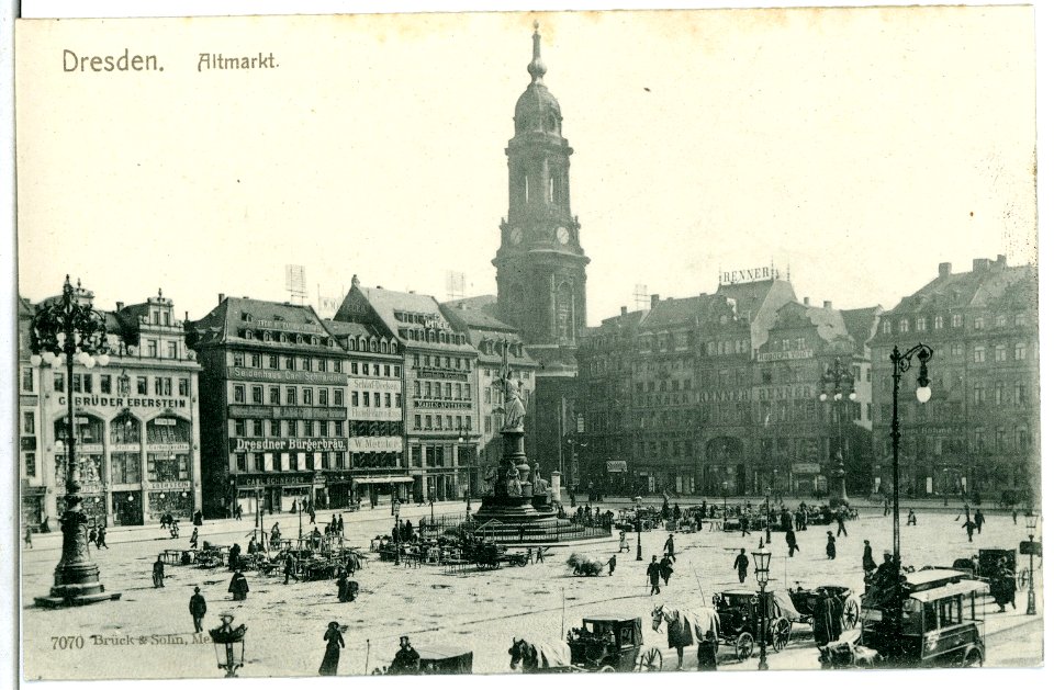 07070-Dresden-1906-Altmarkt mit Kreuzkirche und Kaufhaus Renner-Brück & Sohn Kunstverlag
