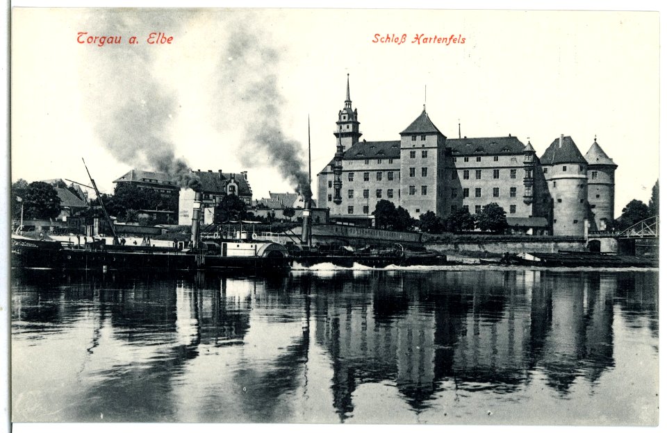 07773-Torgau-1906-Schloß Hartenfels mit Elbe und Schlepper-Brück & Sohn Kunstverlag