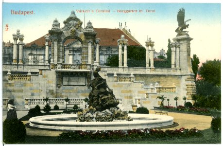 06749-Budapest-1905-Burggarten mit Turul.-Brück & Sohn Kunstverlag