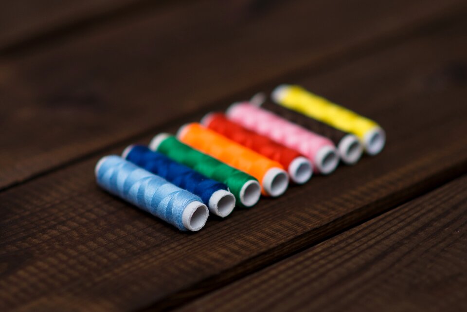 String sewing colors