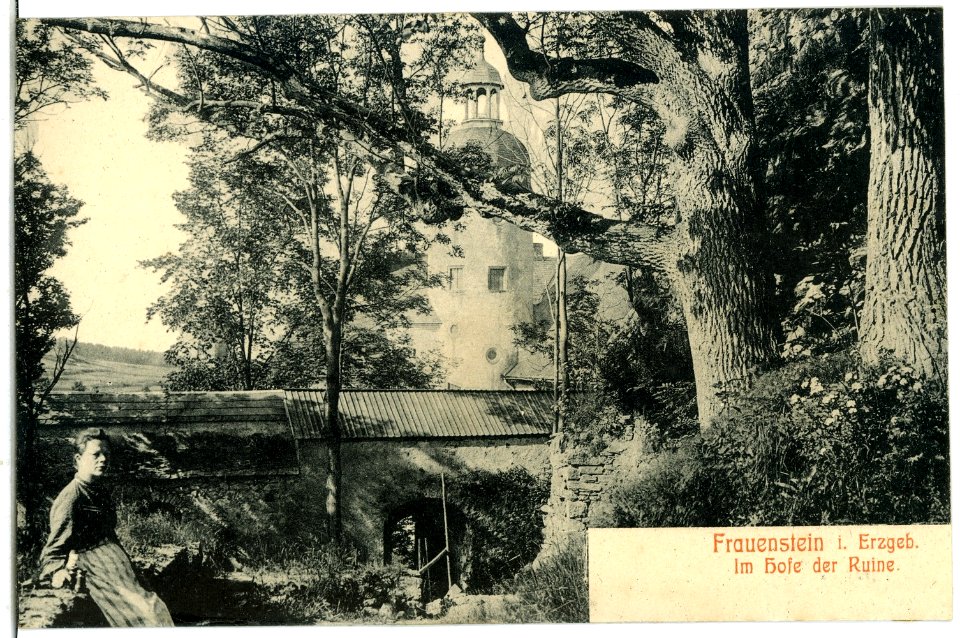 07516-Frauenstein-1906-Hof der Ruine-Brück & Sohn Kunstverlag