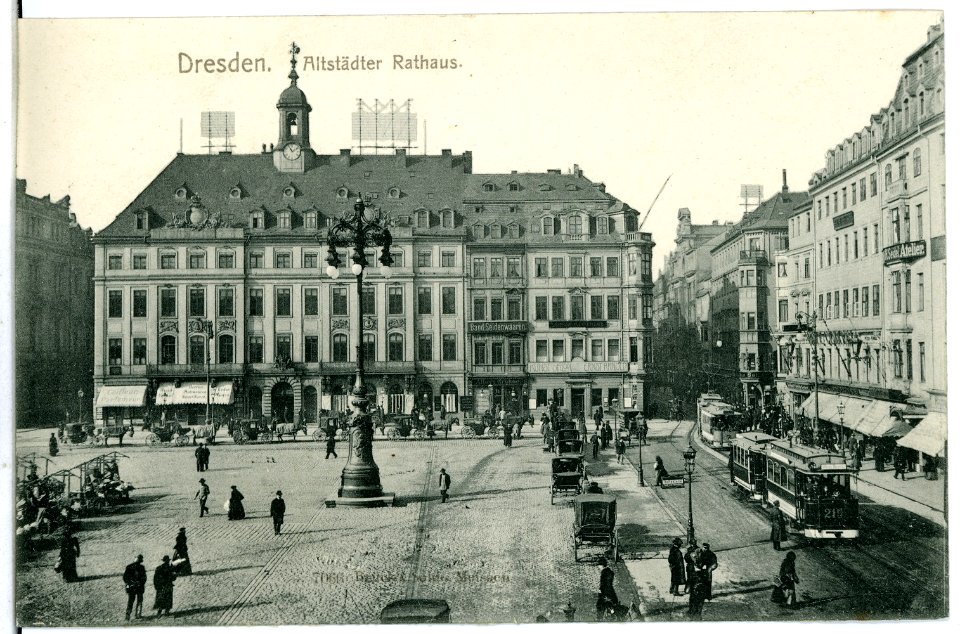 07066-Dresden-1906-Altstädter Rathaus mit Straßenbahnen-Brück & Sohn Kunstverlag